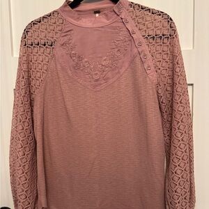 Free People Elegant Lace Detail Women's Top in Mauve Size Small